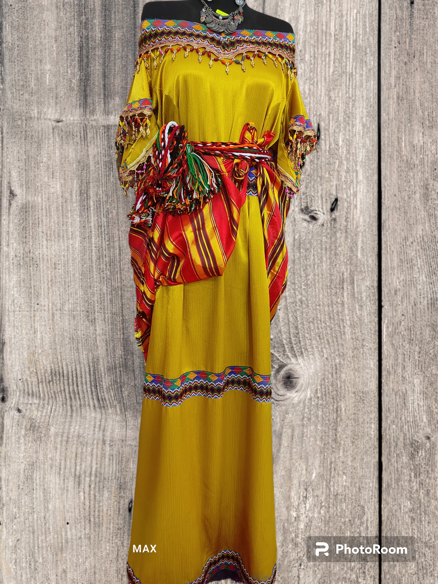 فستان  قبائلي