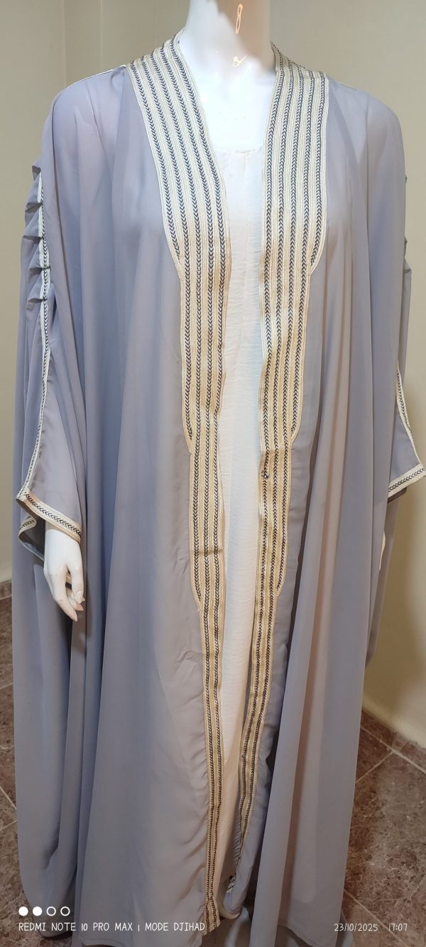 عباءة سلطانة