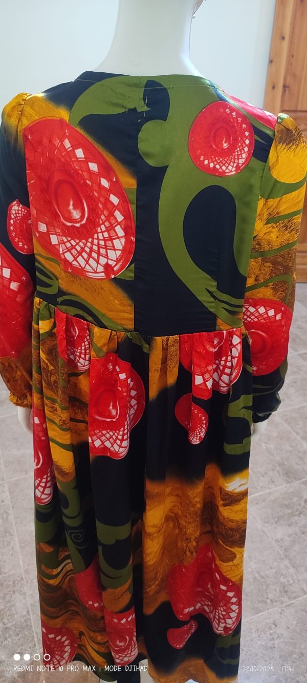 فستان حُرّه