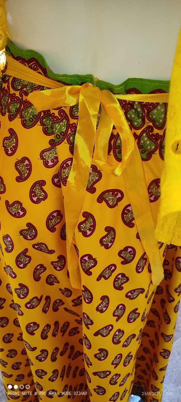 طقم زهرة سوزان